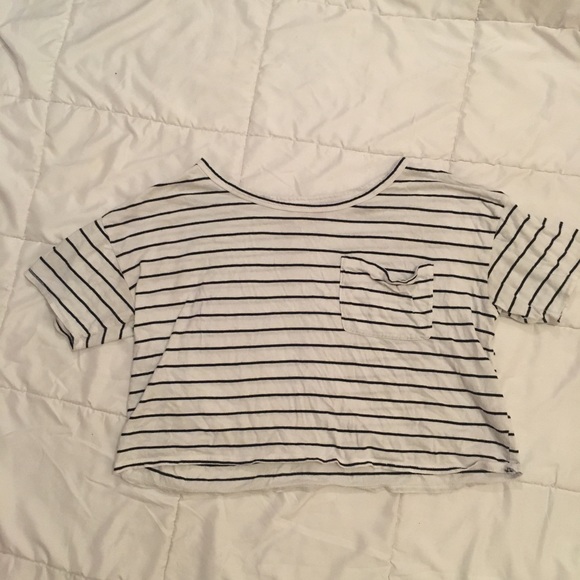 Hollister Tops - cropped boxy tee